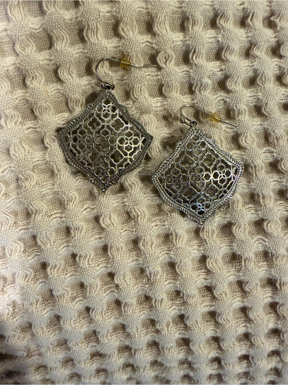 Kendra Scott Silver Filigree Kite Dangle Earrings